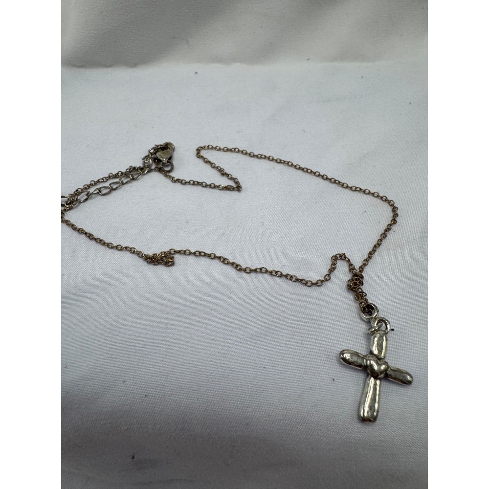 Brighton Silver Tone Cross Heart Pendant Necklace Cable Chain Lobster Clasp